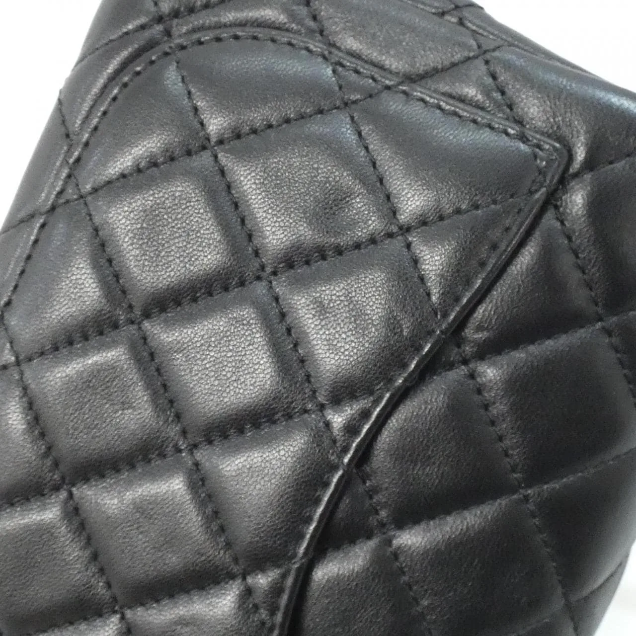 CHANEL Chanel 19 AS1786 Shoulder Lambskin 黑色 羊皮 中古品A - 縮圖 5