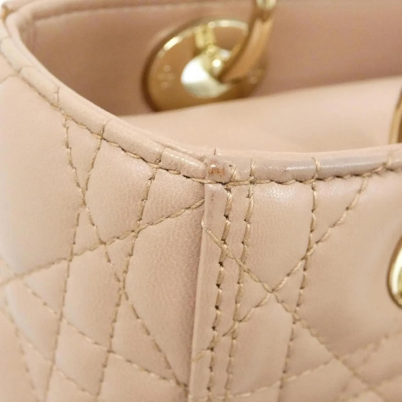 DIOR Lady Dior M0565ONGE Handbag Lambskin
