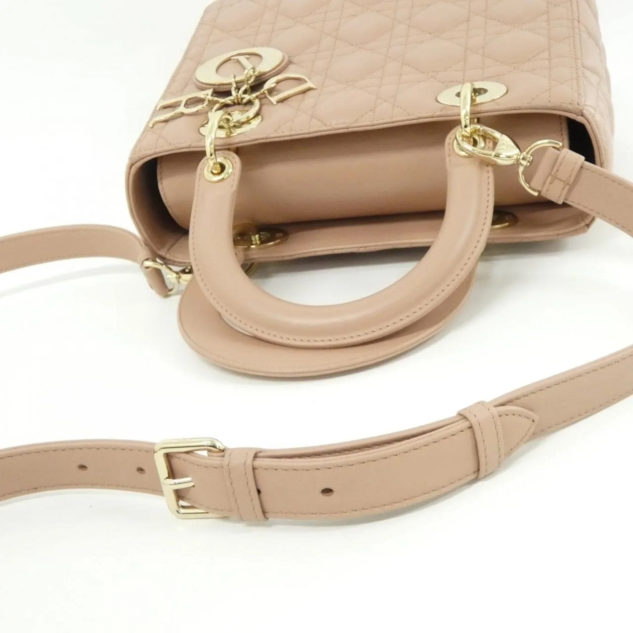 DIOR Lady Dior M0565ONGE Handbag Lambskin