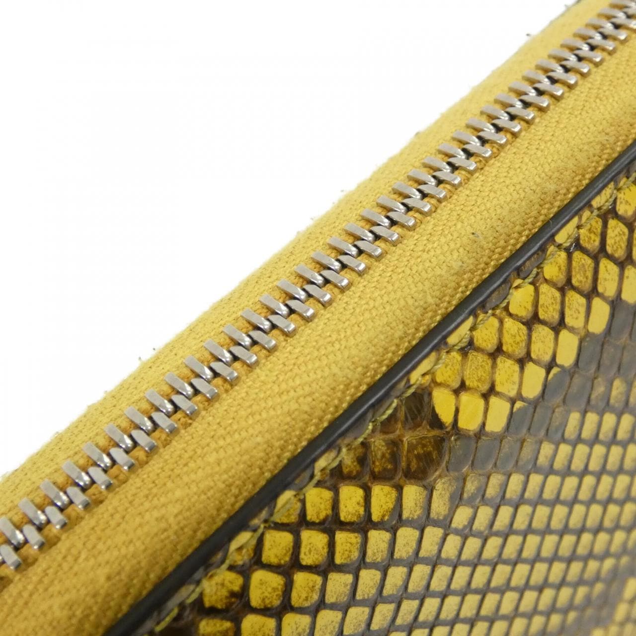 GUCCI 353227 E1UAJ Wallet Python 4