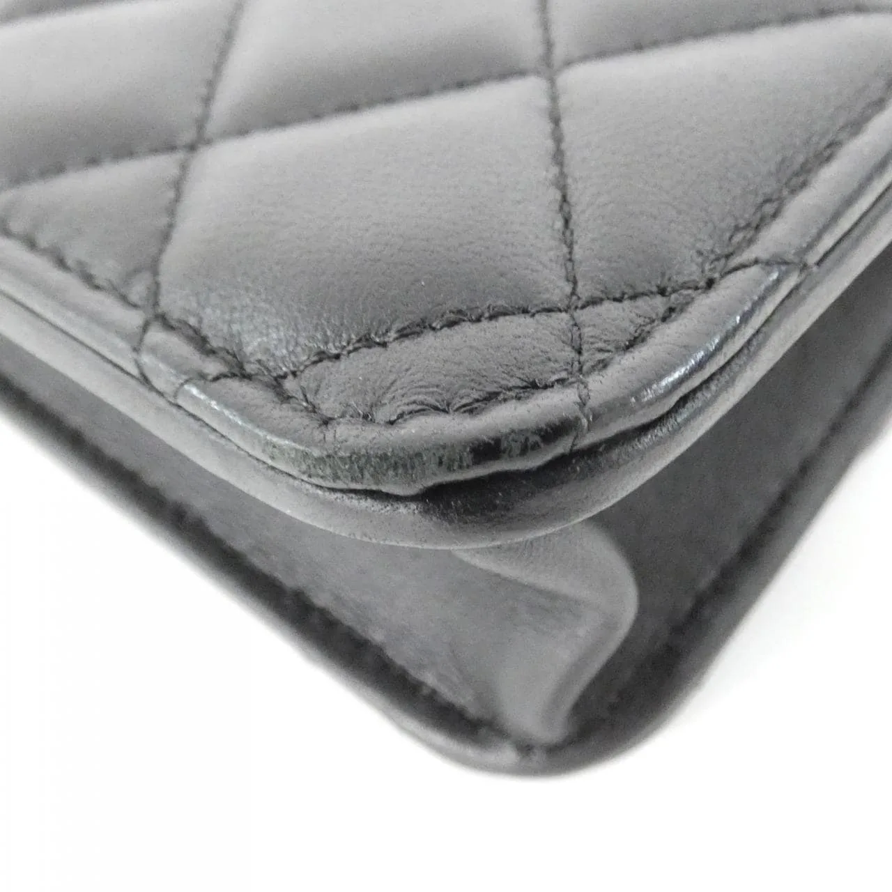 CHANEL Chanel 19 AP3226 Wallet Lambskin Black Lambskin Rank B - Thumbnail 4