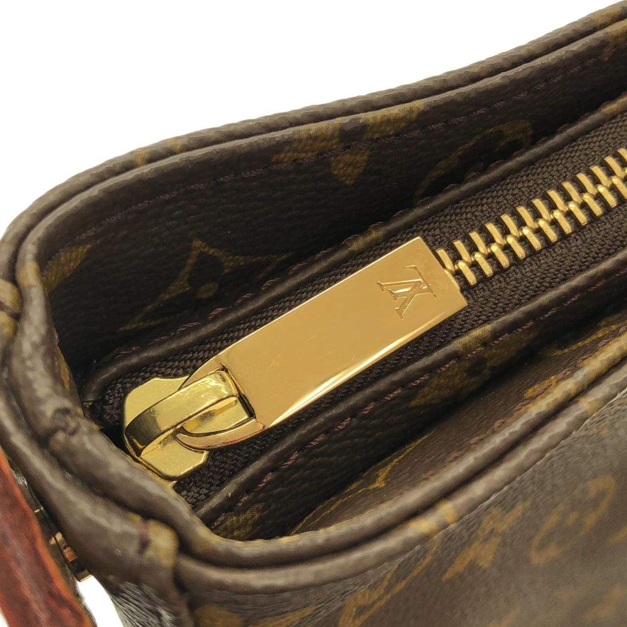 LOUIS VUITTON Looping M51145 肩背包 Monogram 4