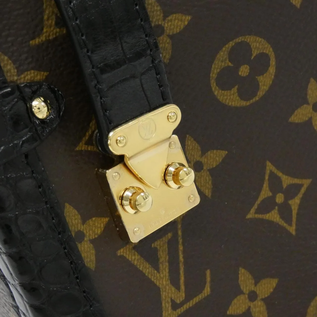 LOUIS VUITTON N88338 Handbag Monogram Black Monogram Rank A - Thumbnail 4