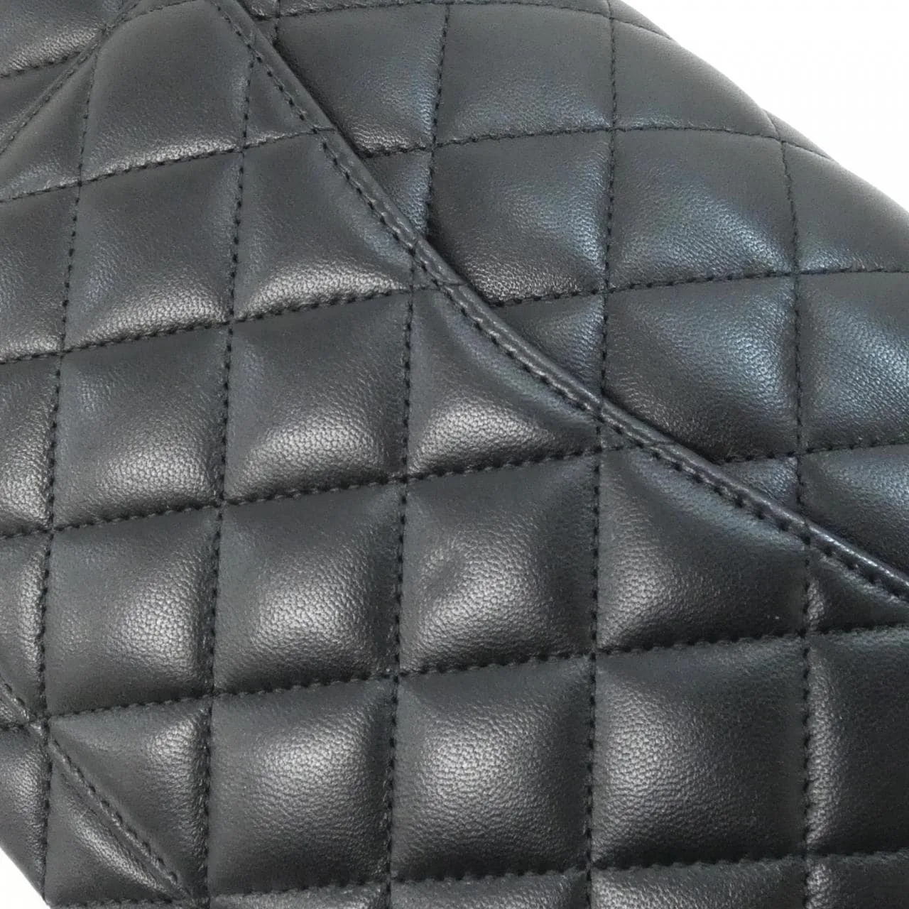 CHANEL Matelasse 1113 Shoulder Lambskin 黑色 羊皮 中古品A - 縮圖 7