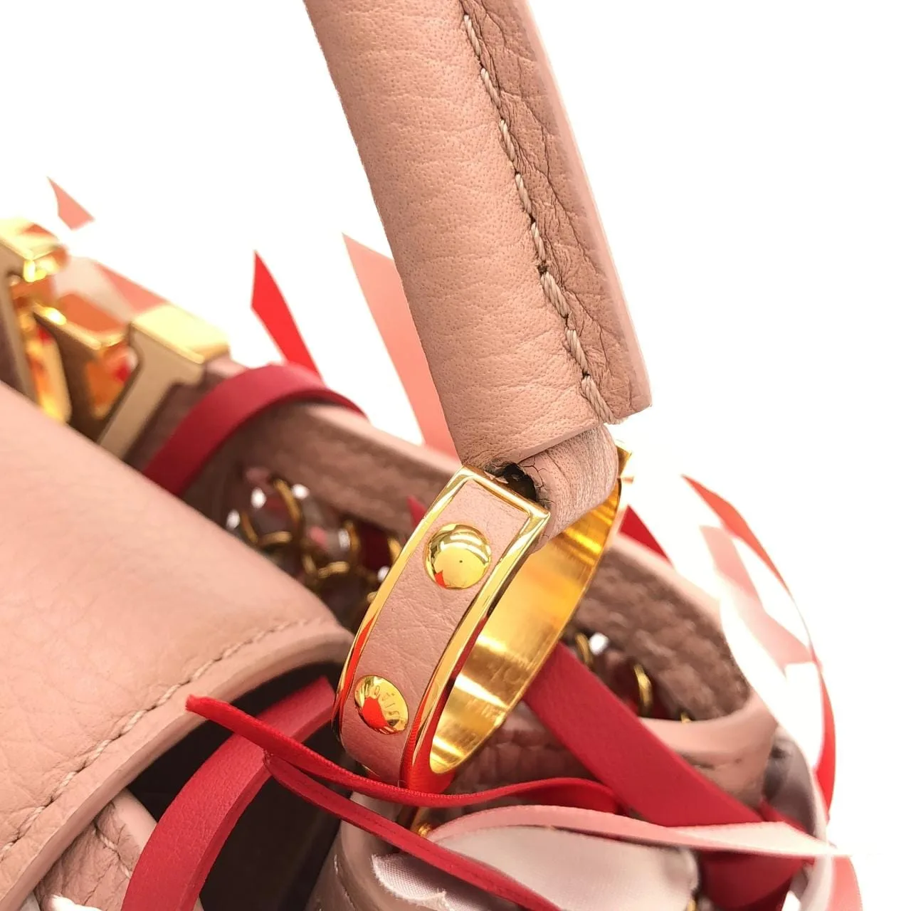 LOUIS VUITTON Capucines Handbag 黑色 中古品A - 縮圖 4