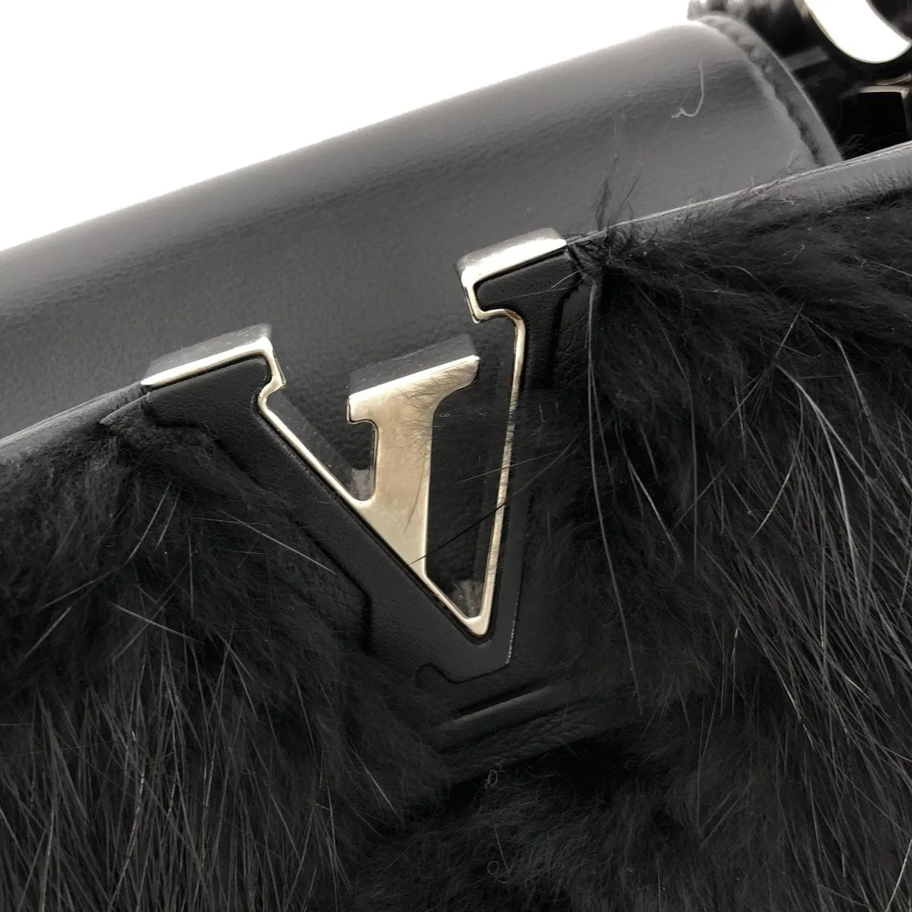 LOUIS VUITTON Capucines N93940 Handbag 黑色 中古品A - 縮圖 5