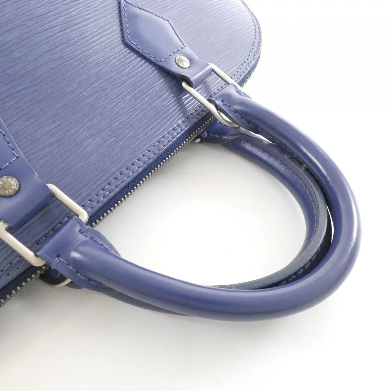 LOUIS VUITTON Alma M5280G Handbag Epi Black Epi Rank B - Thumbnail 5