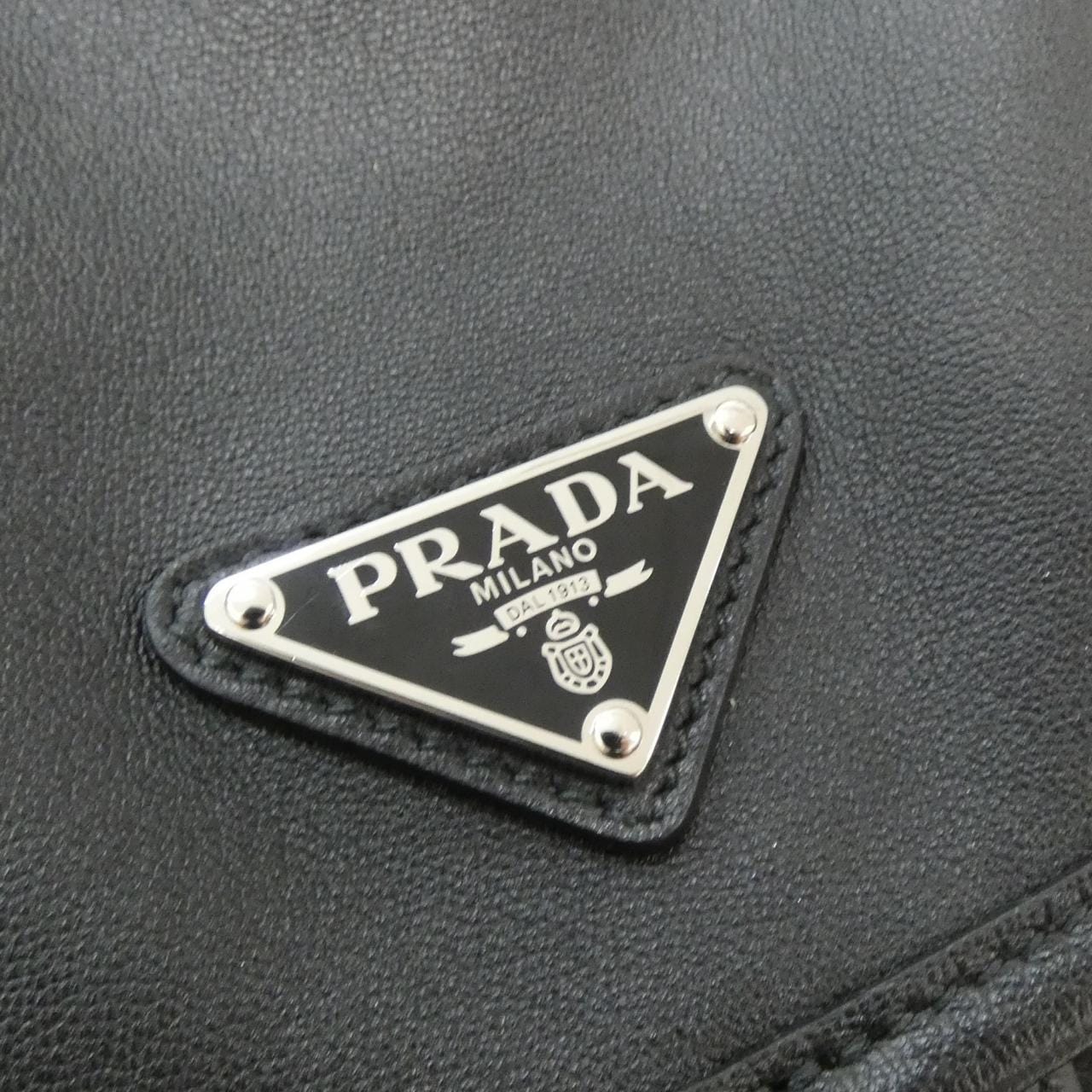 PRADA 1BZ811 背包 5