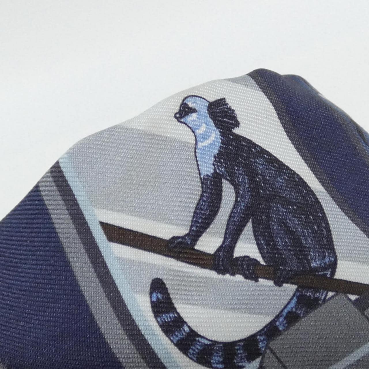 HERMES 063875S Scarf 3