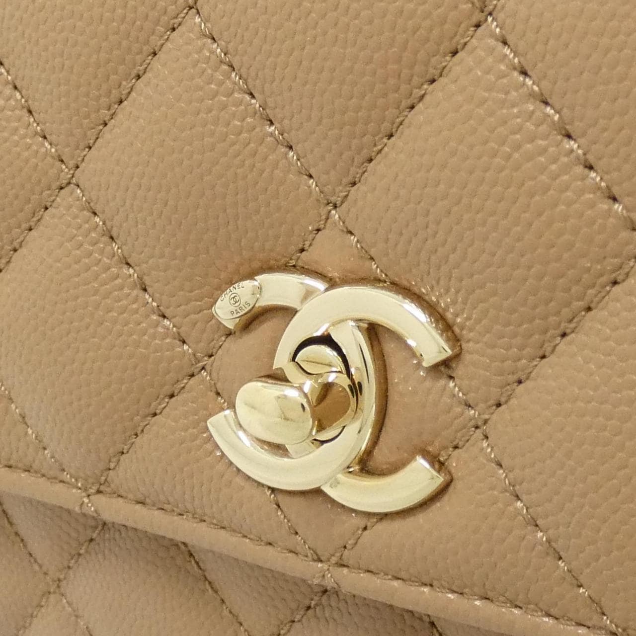 CHANEL Matelasse 92990 Handbag Grained Calfskin 4