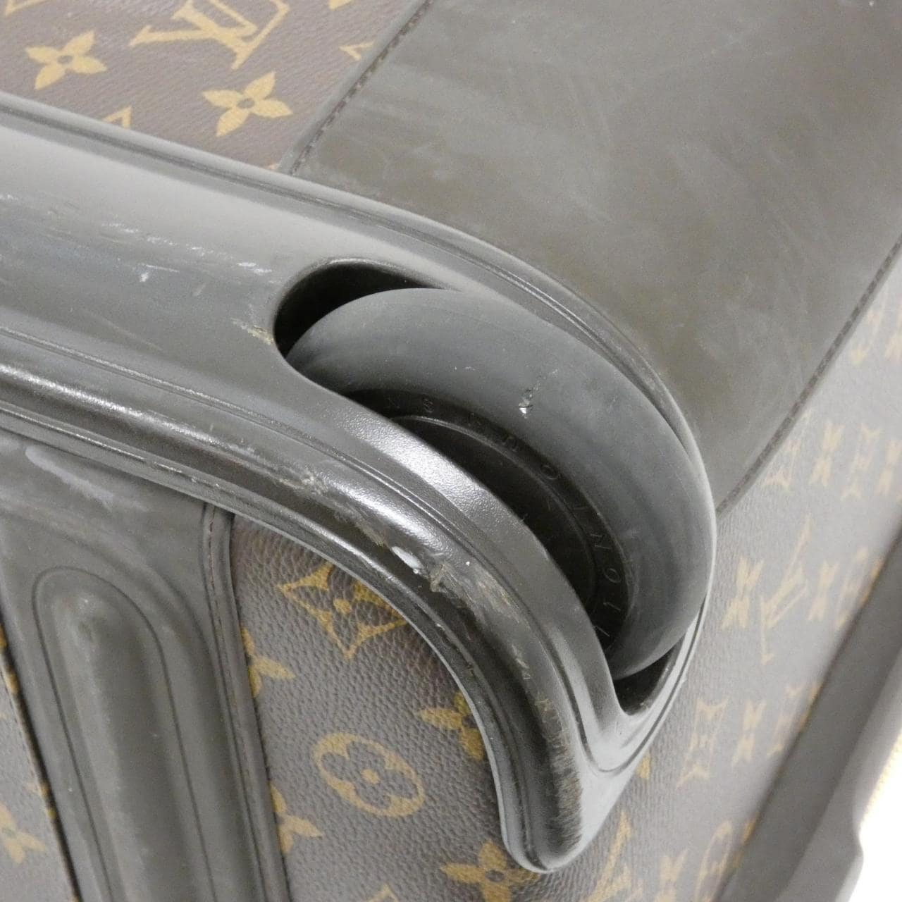 LOUIS VUITTON M23295 Bag Monogram 3