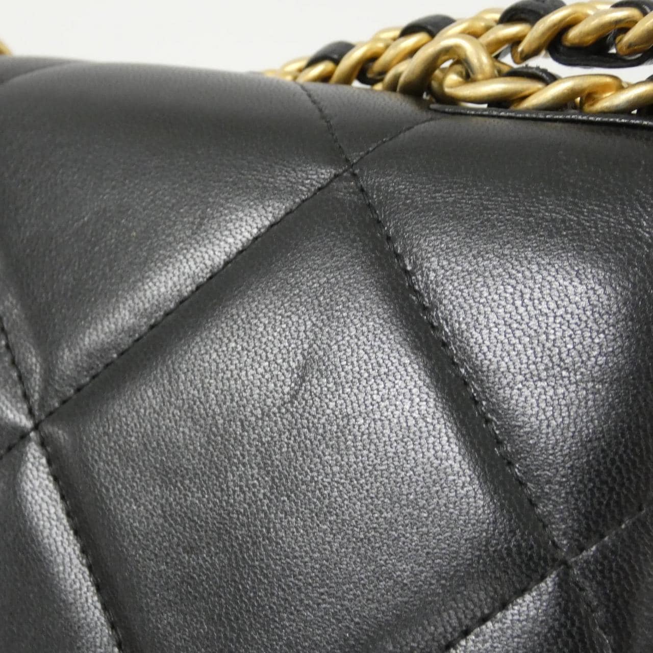CHANEL Chanel 19 AP0957 銀包 羊皮 5