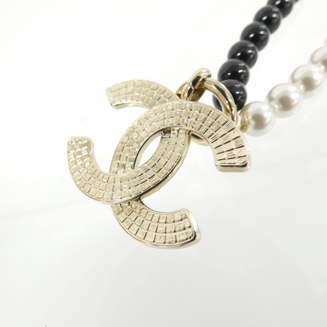 CHANEL Accessories 3