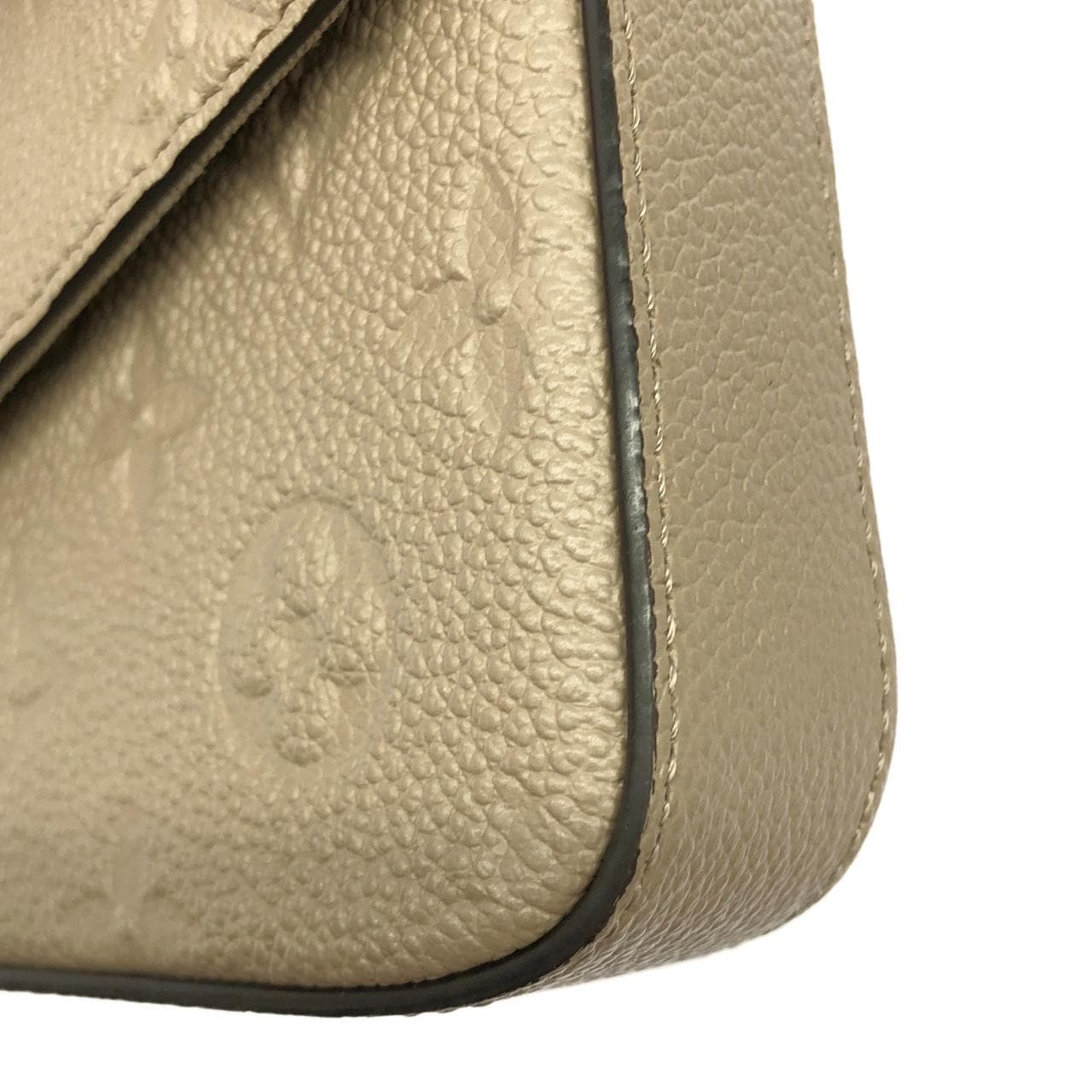 LOUIS VUITTON Pochette M68697 Shoulder Monogram 5