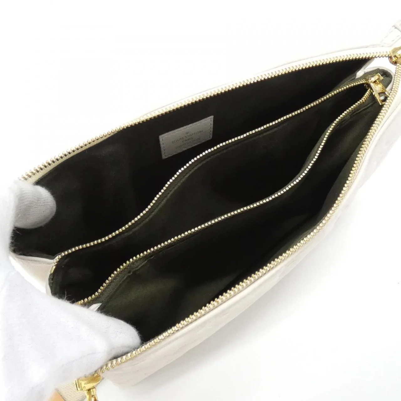 LOUIS VUITTON M21262 Shoulder Lambskin