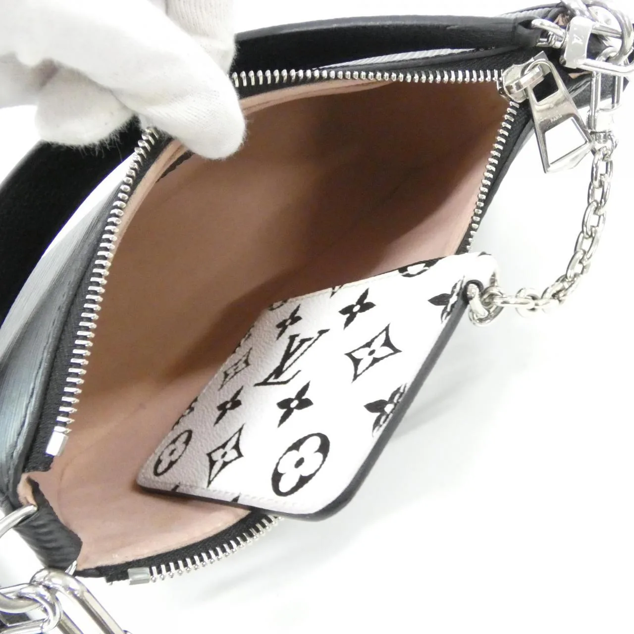 LOUIS VUITTON M80689 Shoulder Epi 黑色 Epi 中古品A - 縮圖 9