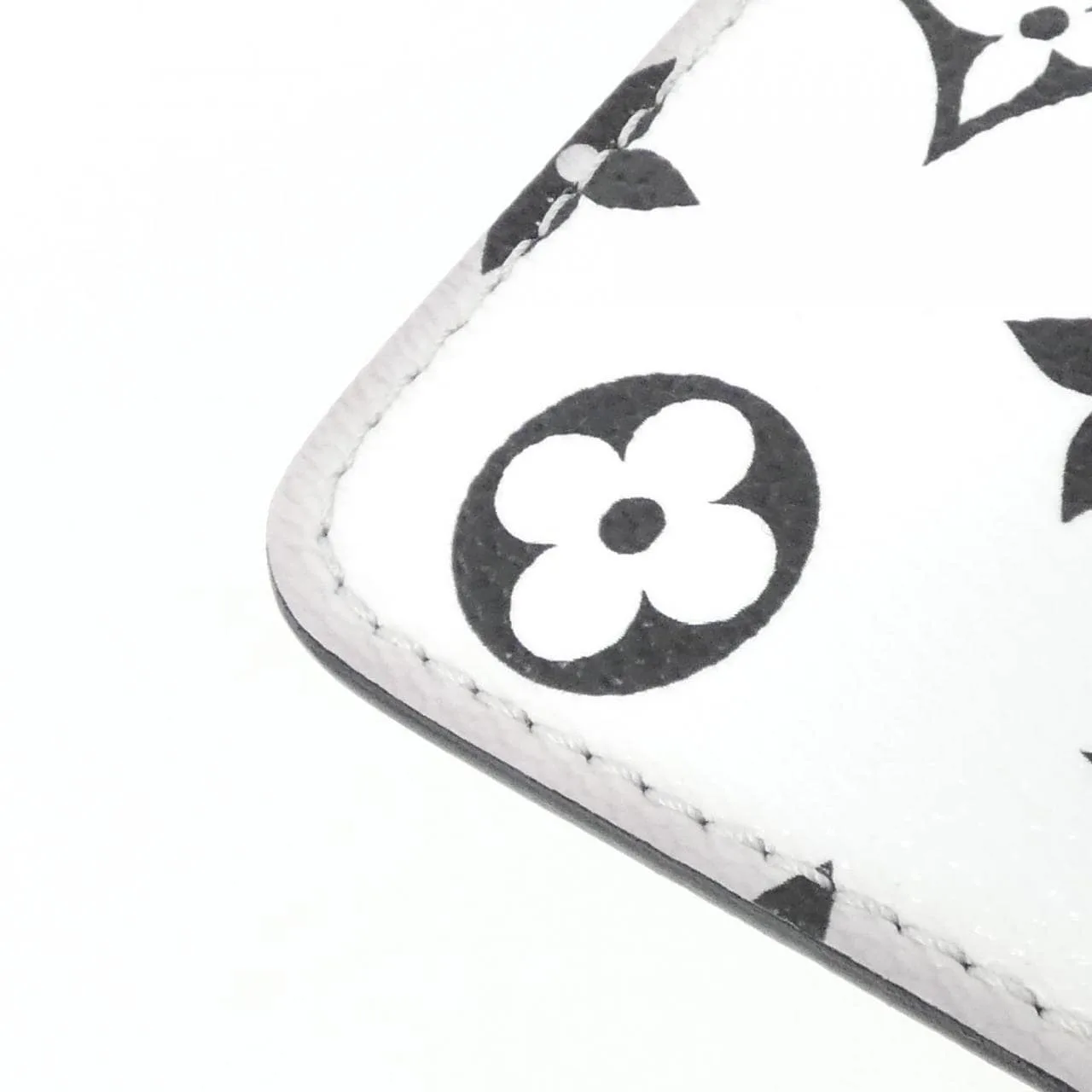 LOUIS VUITTON M80689 Shoulder Epi 黑色 Epi 中古品A - 縮圖 10