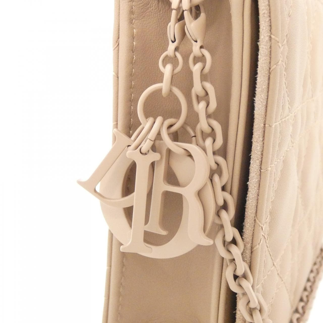DIOR Lady Dior S0204ILOI 銀包 5