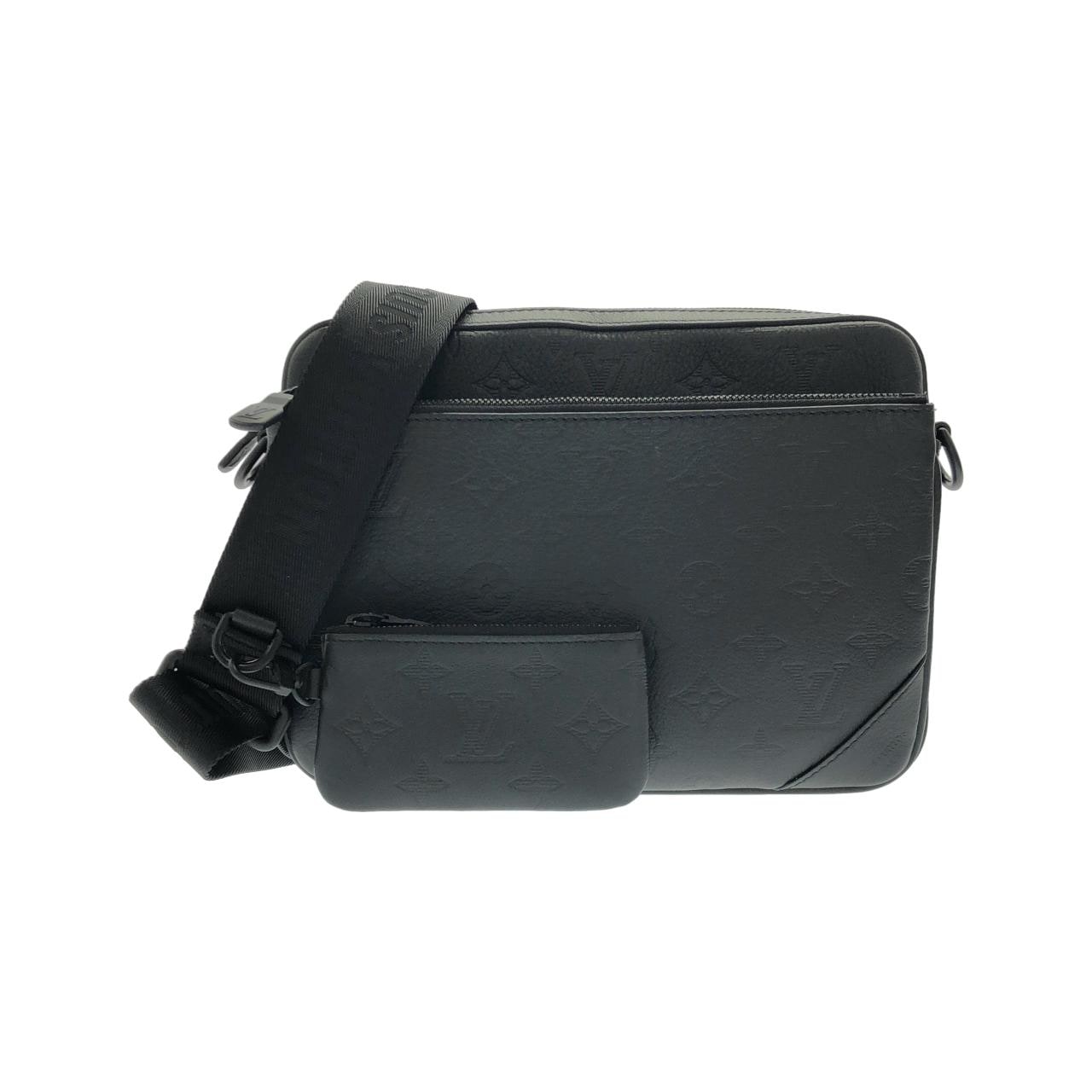 LOUIS VUITTON M46602 Shoulder Monogram