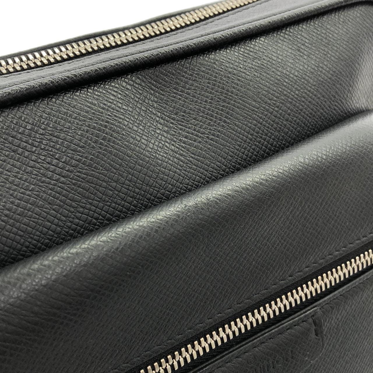 LOUIS VUITTON Bum Bag M33438 Shoulder 5