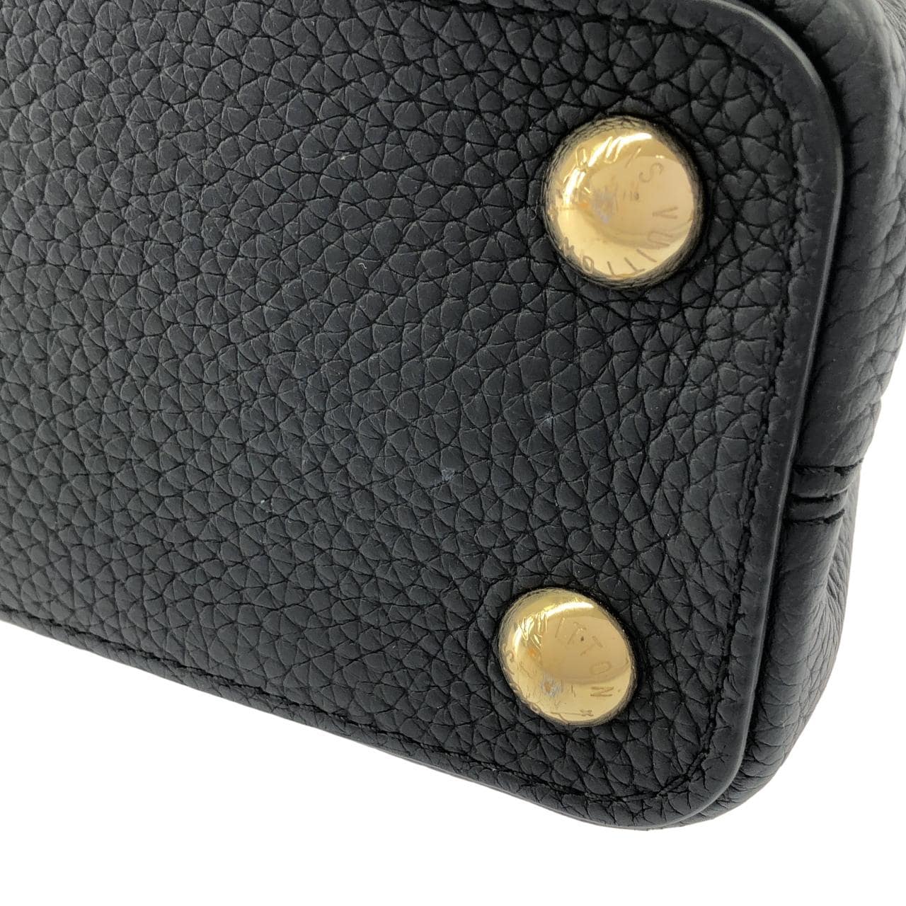 LOUIS VUITTON Capucines M24728 手提包 3