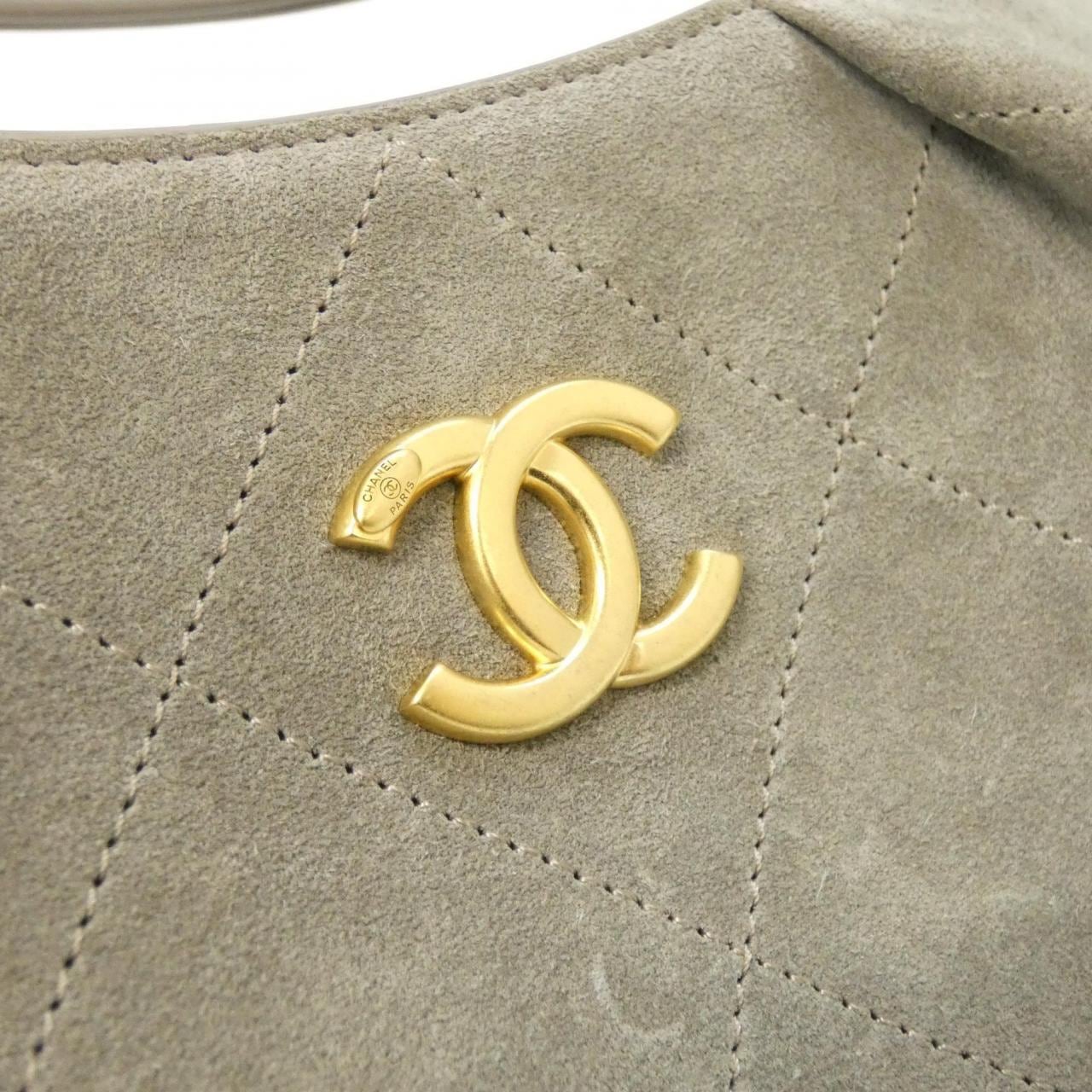 CHANEL AS5970 肩背包 羊皮 4