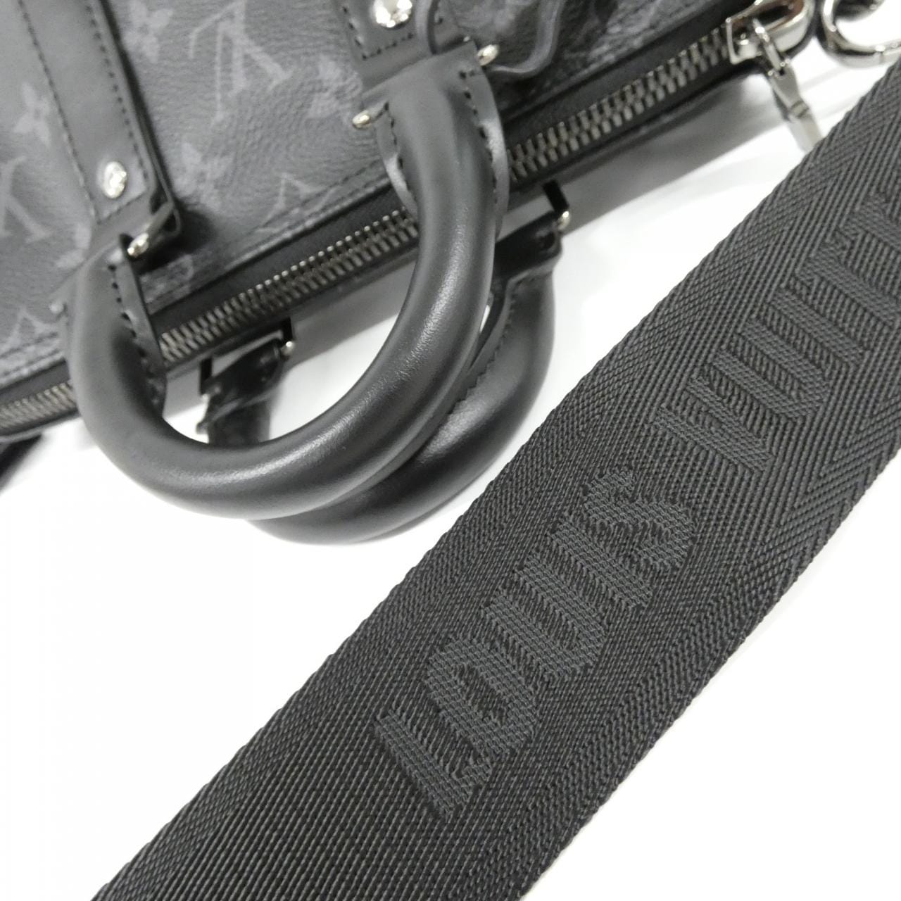 LOUIS VUITTON Eclipse M46271 Boston Monogram 4