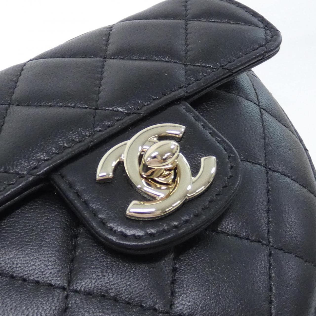 CHANEL Timeless Classic AP2784 Shoulder Lambskin 4