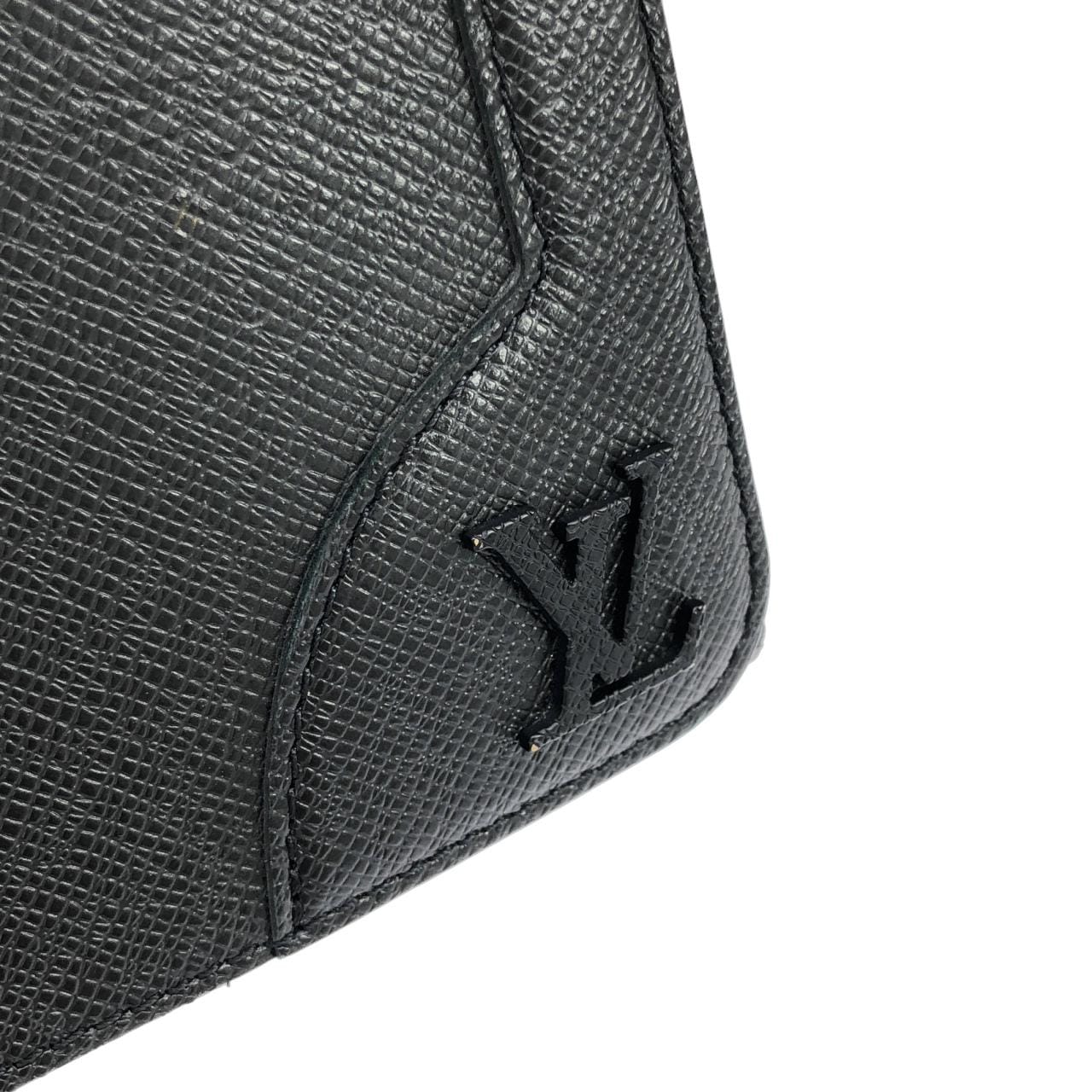 LOUIS VUITTON M30807 肩背包 4