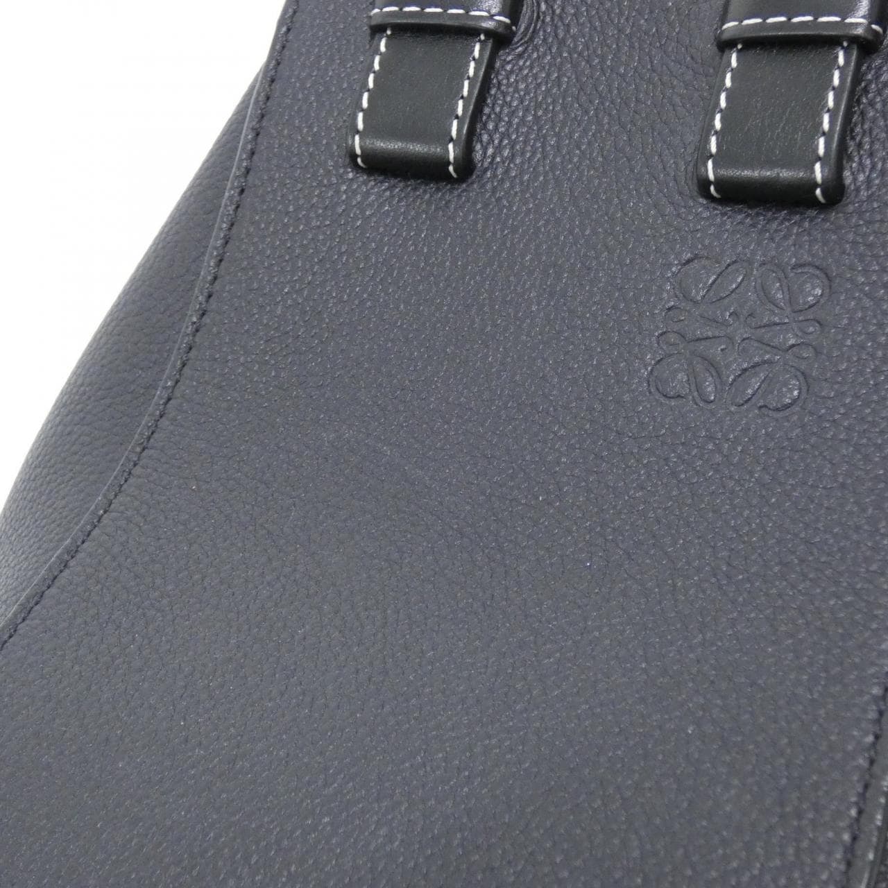 LOEWE Hammock 38712KBN60 肩背包 5