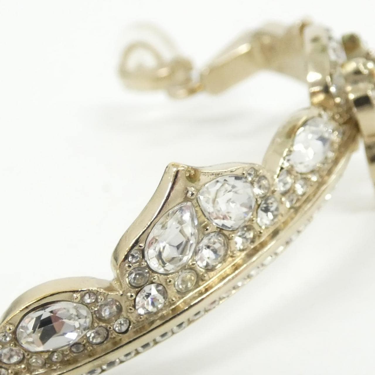 CHANEL Accessories 4