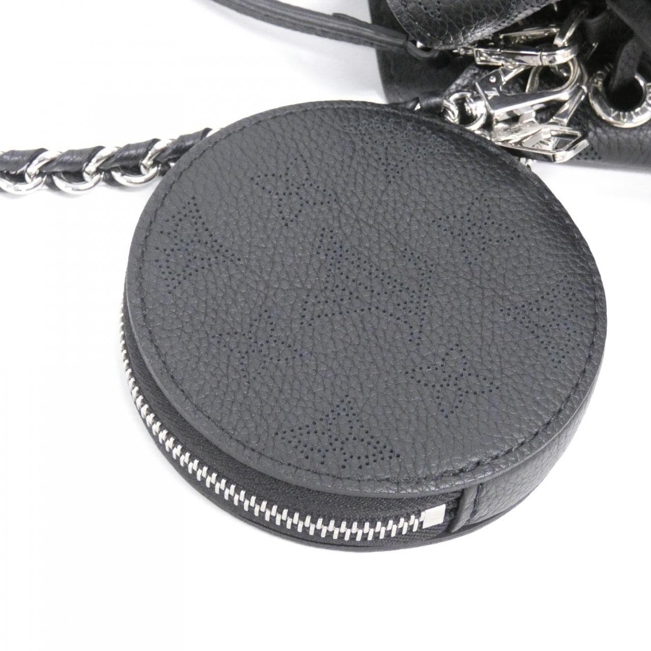 LOUIS VUITTON Mahina M57070 肩背包 4