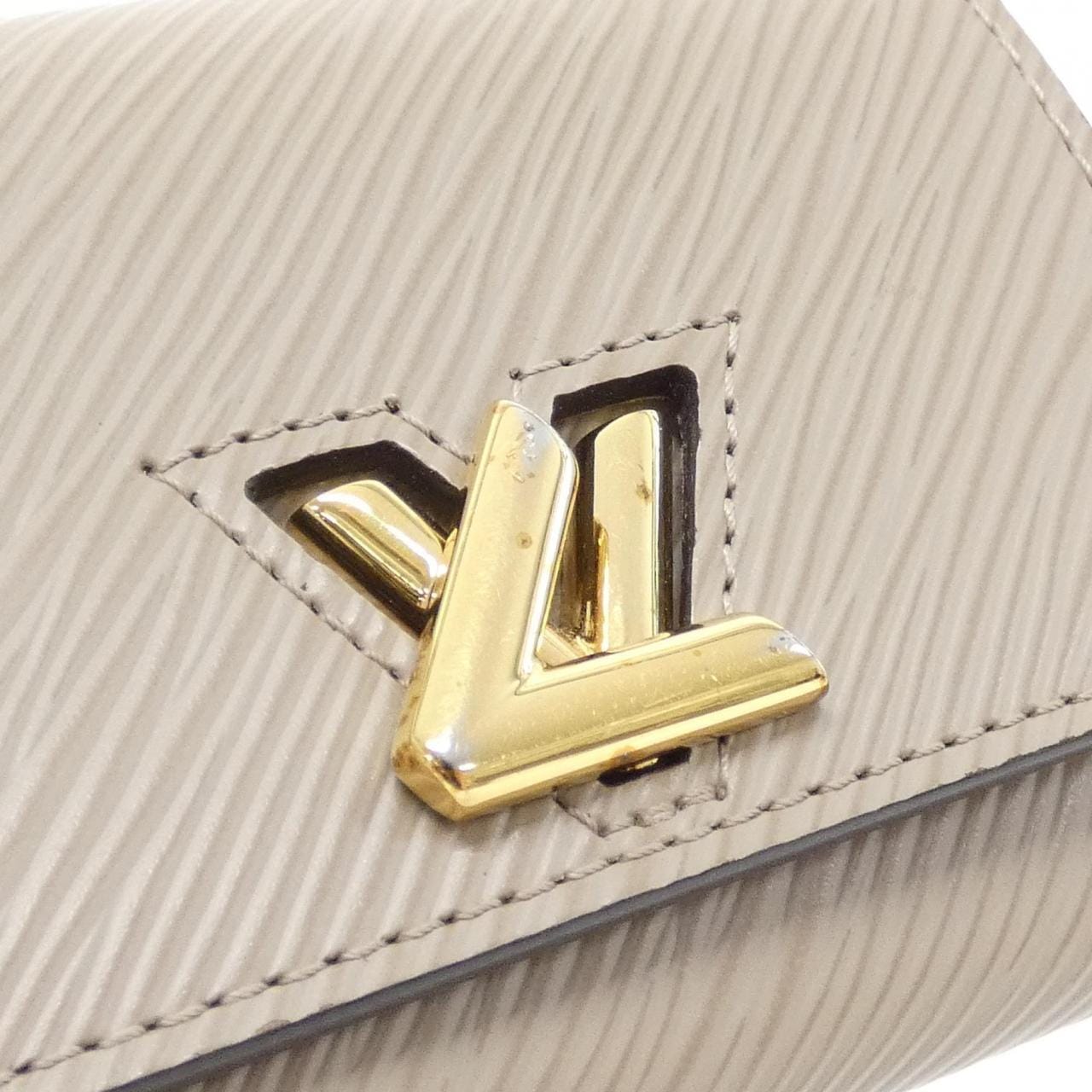 LOUIS VUITTON Twist M67671 Wallet Epi 5