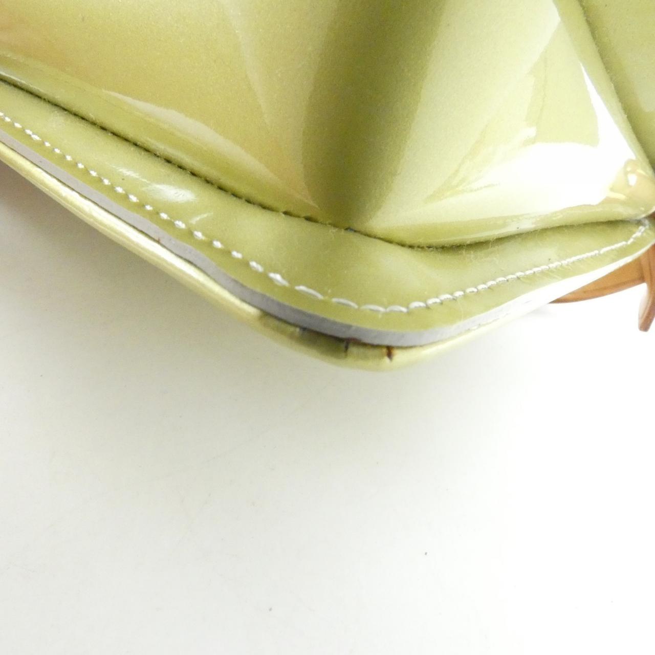 LOUIS VUITTON M91011 小袋 Vernis 漆皮 4