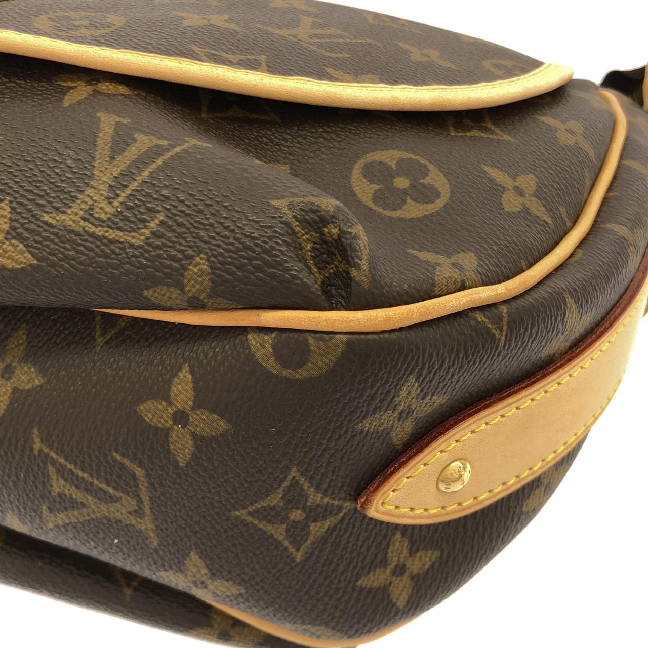 LOUIS VUITTON M40076 Shoulder Monogram 3