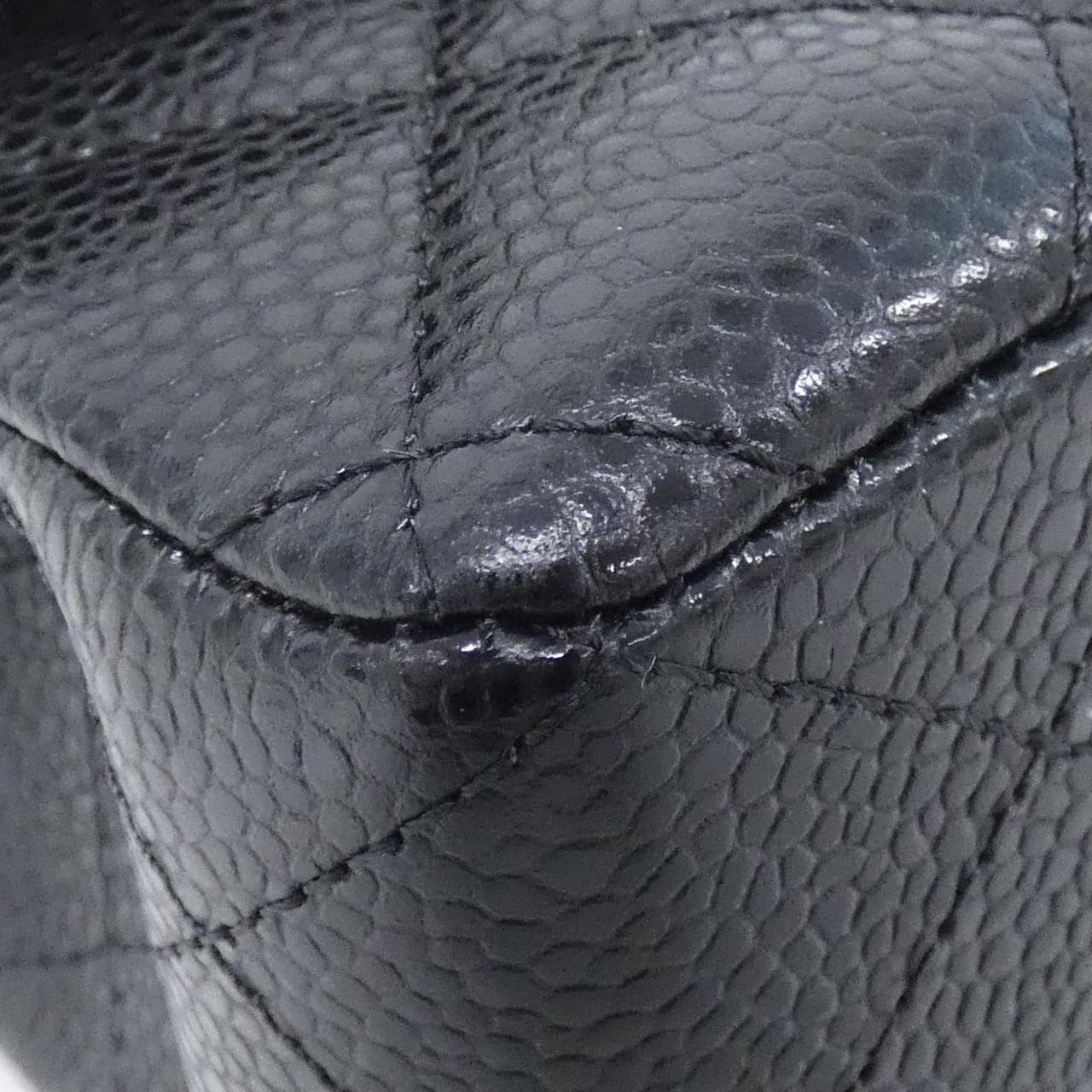 CHANEL Matelasse 1113 Shoulder Grained Calfskin 3