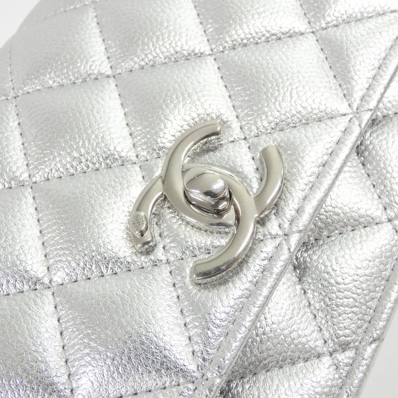 CHANEL Chanel 19 AP3938 Wallet Grained Calfskin 4