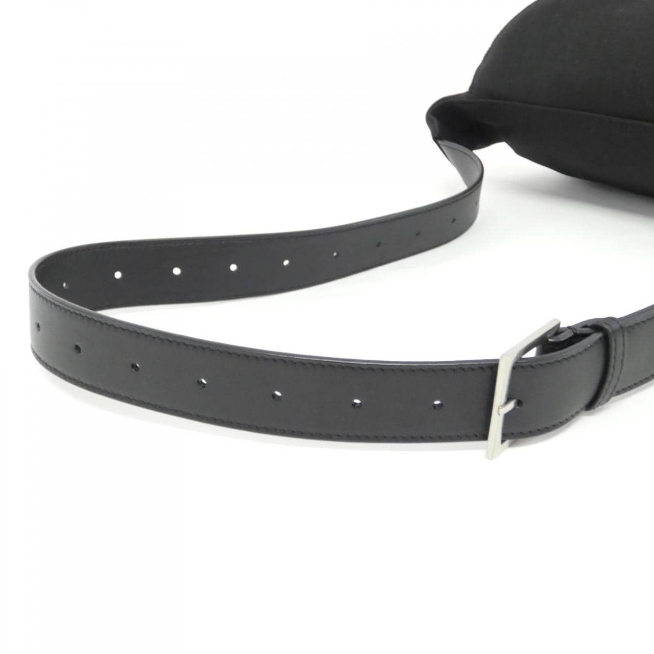 SAINT LAURENT 590076 GIV6E Belt Bag Monogram 黑色 Monogram 新品 - 縮圖 5