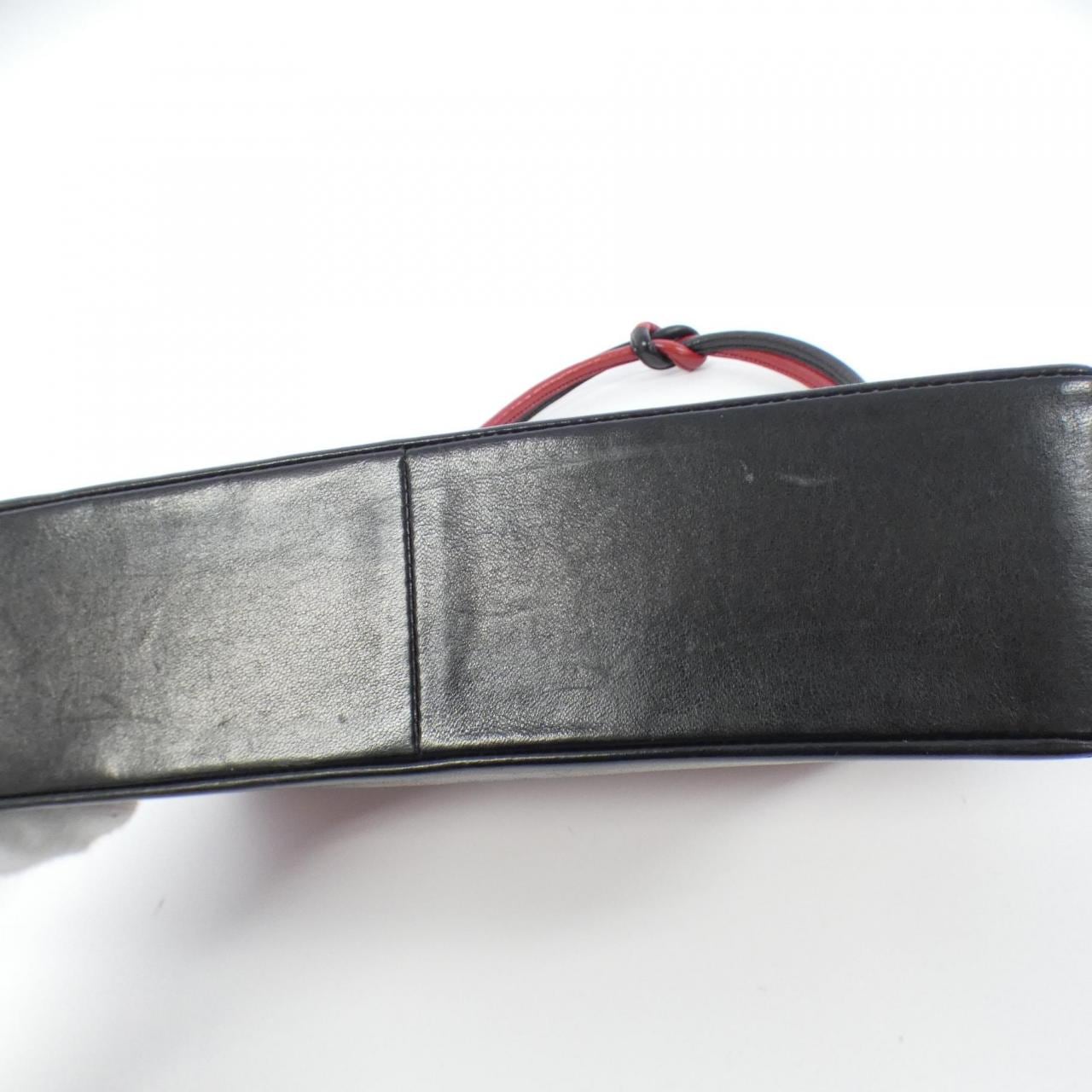 CHANEL Shoulder Bag Lambskin 黑色 羊皮 中古品A - 縮圖 3