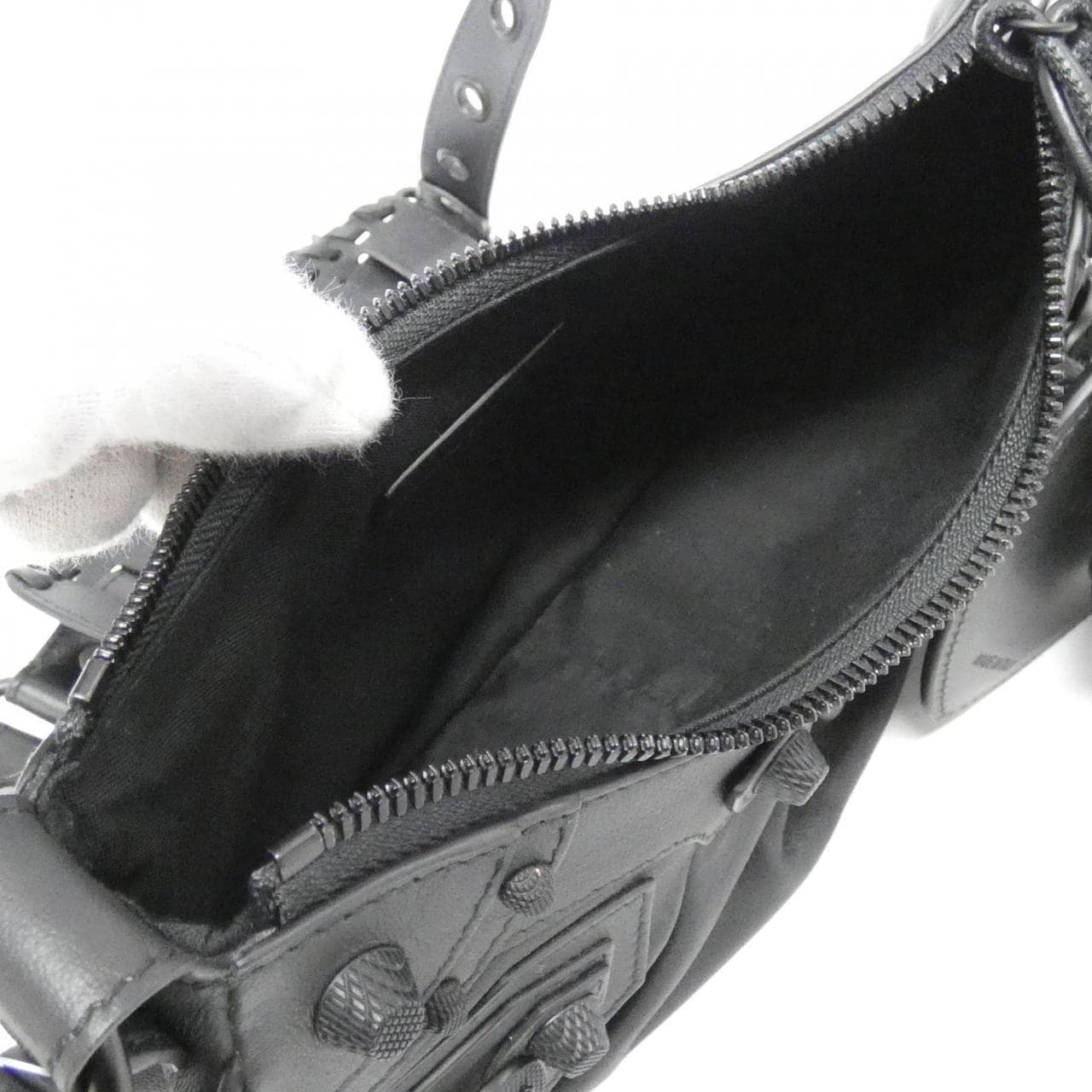 BALENCIAGA Le Cagole 671309 2AA6A Shoulder Bag Lambskin Black Lambskin - Thumbnail 7