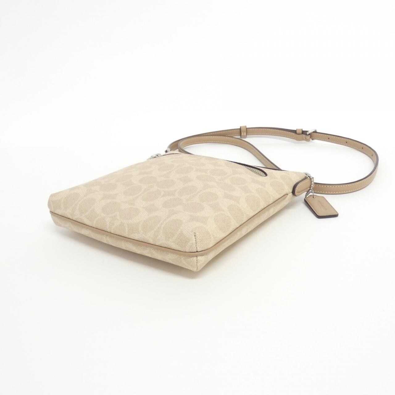 COACH CW325 Shoulder Canvas 3