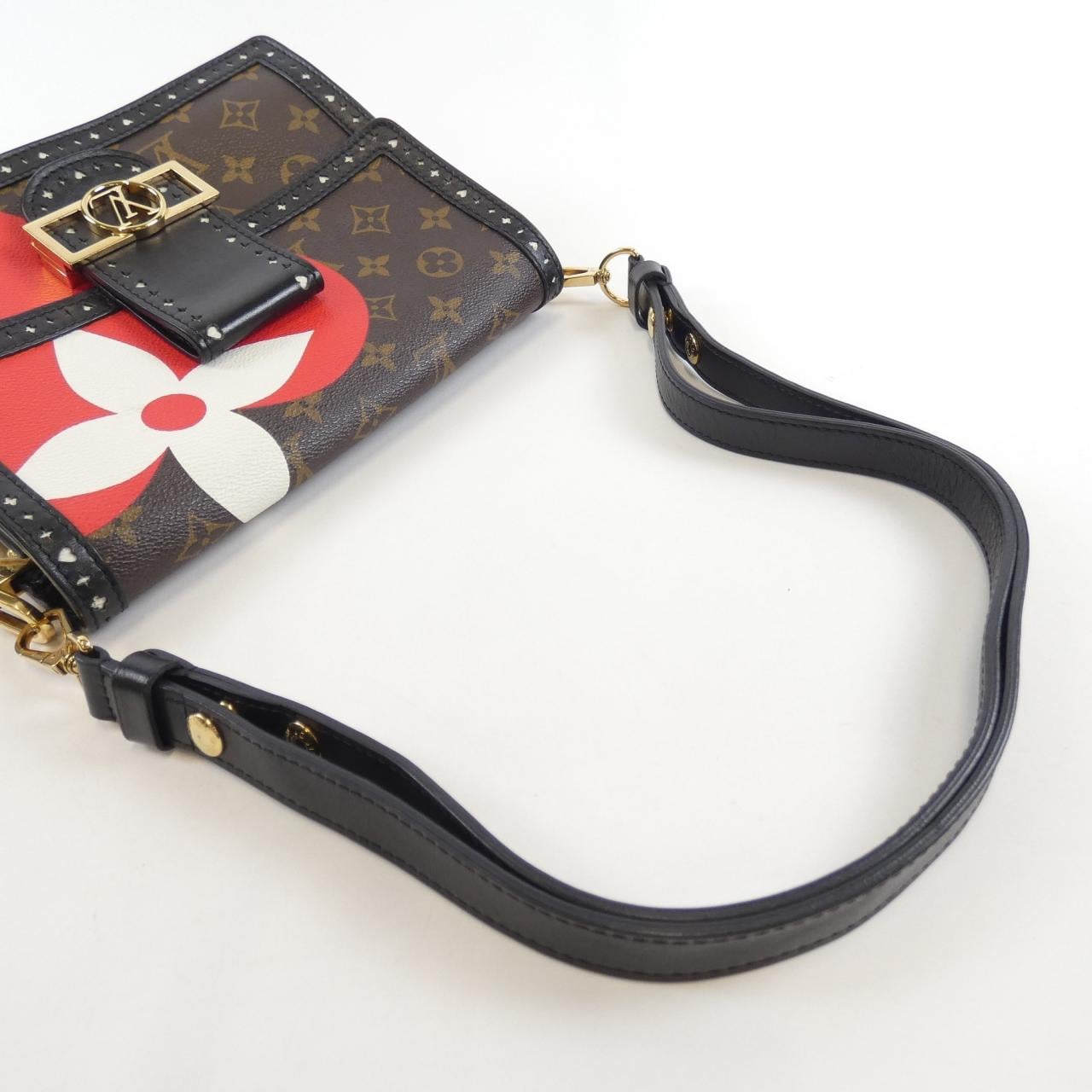 LOUIS VUITTON Dauphine M57448 Shoulder Bag Monogram Black Monogram - Thumbnail 4