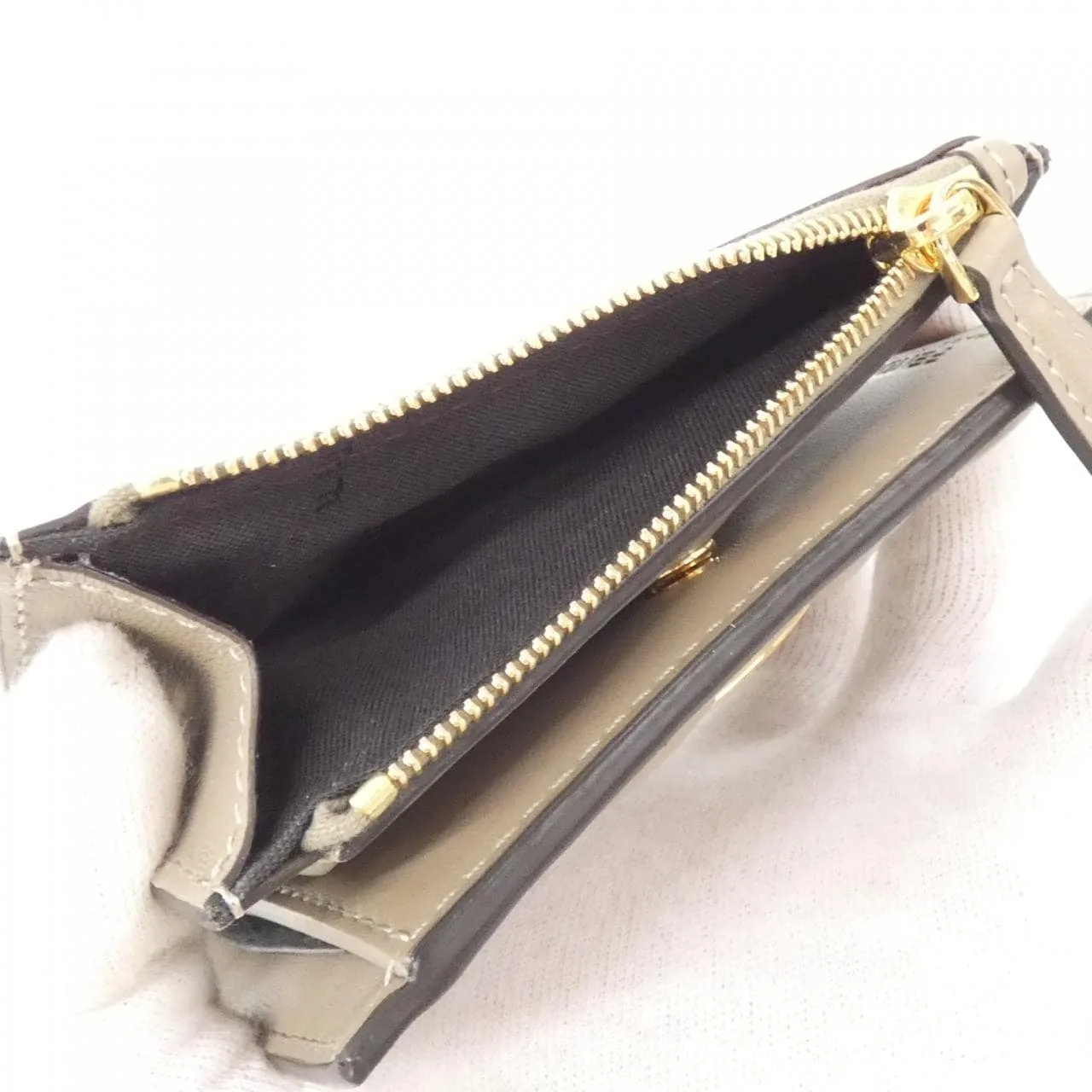 FENDI Baguette 8M0506 AAJD Wallet Leather Black Leather New - Thumbnail 6