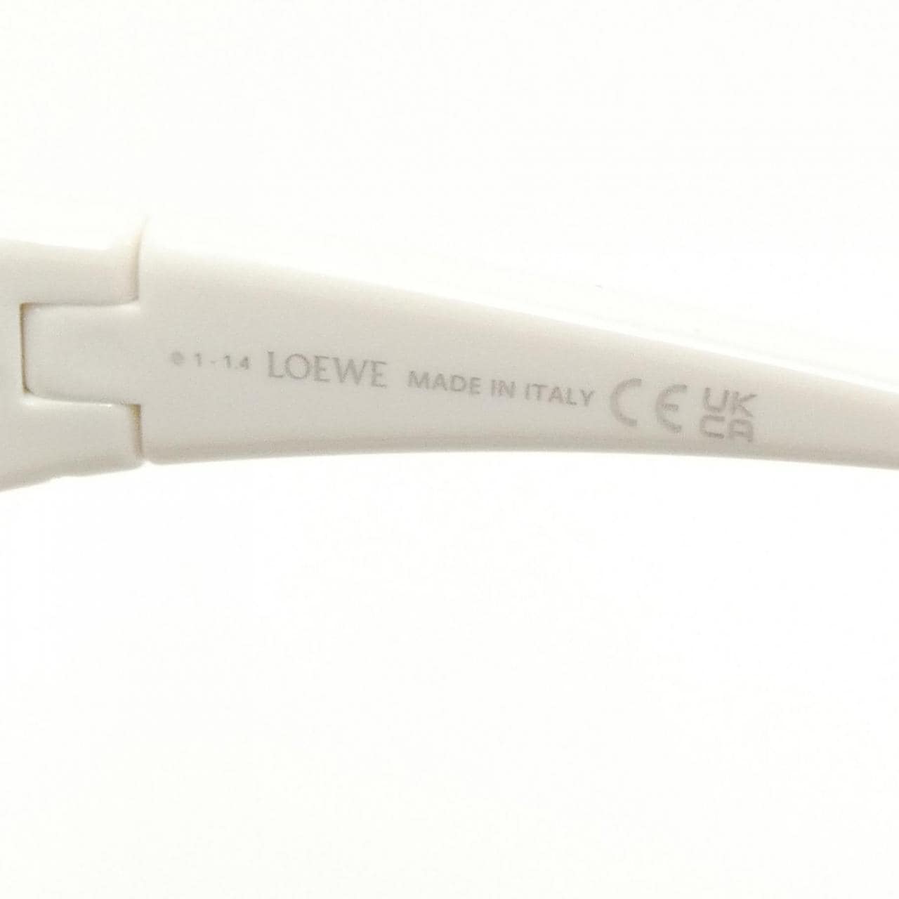 LOEWE 40143U Sunglasses 5
