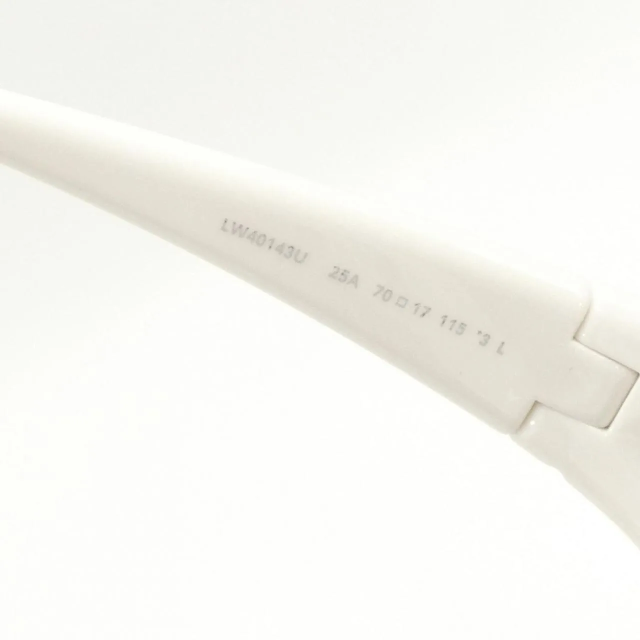 LOEWE 40143U Sunglasses New - Thumbnail 7