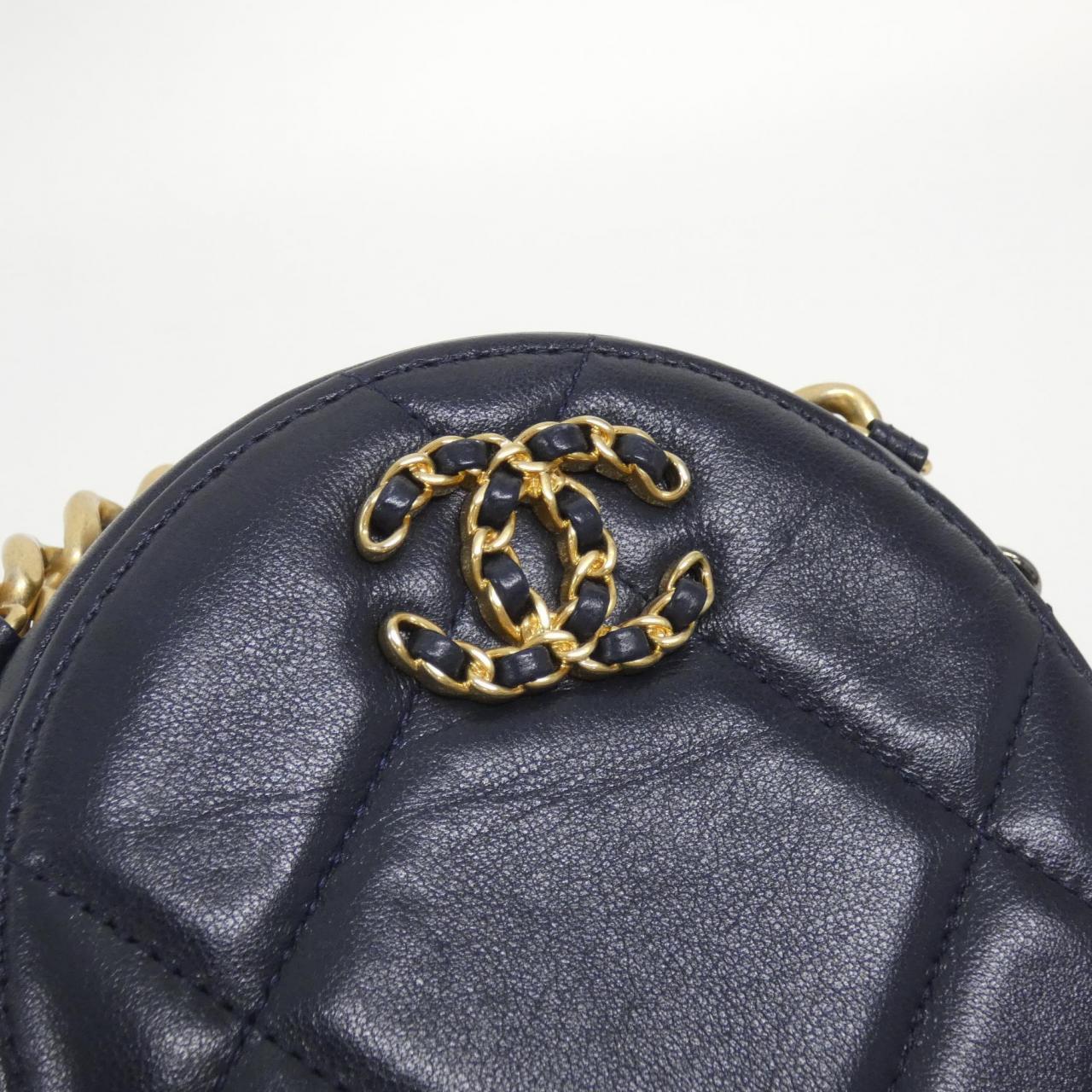 CHANEL Chanel 19 AP0945 Shoulder Bag Lambskin Navy Lambskin - Thumbnail 6