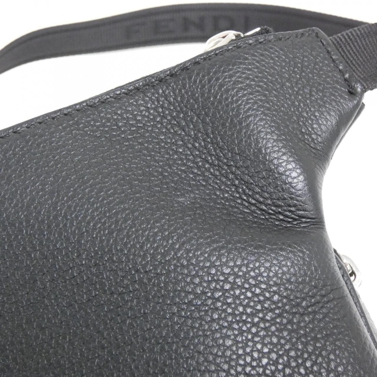 FENDI Baguette 7VA605 AMAC Belt Leather 黑色 皮革 中古品A - 縮圖 5