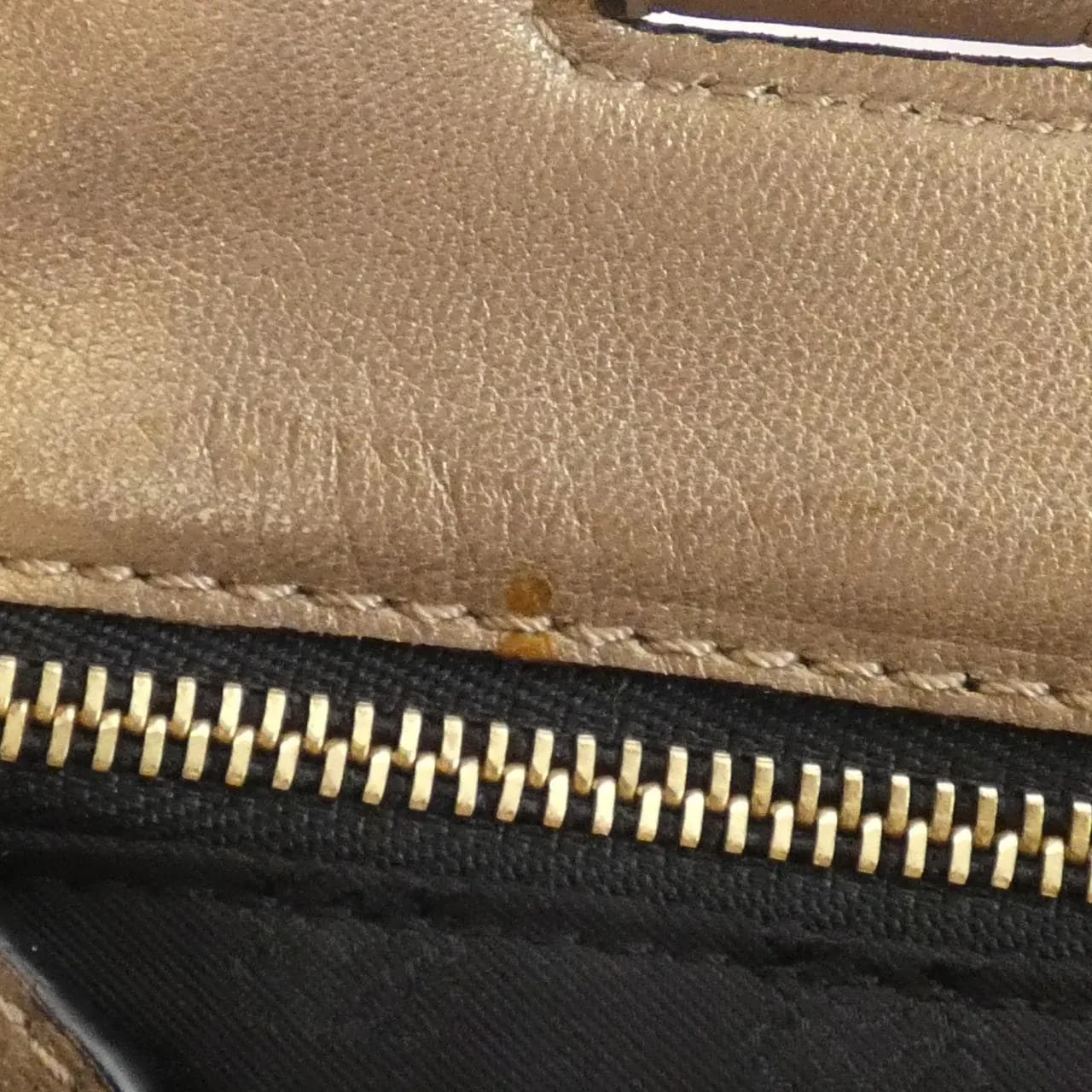 LOEWE 315 82 B50 Handbag 金色 中古品B - 縮圖 9