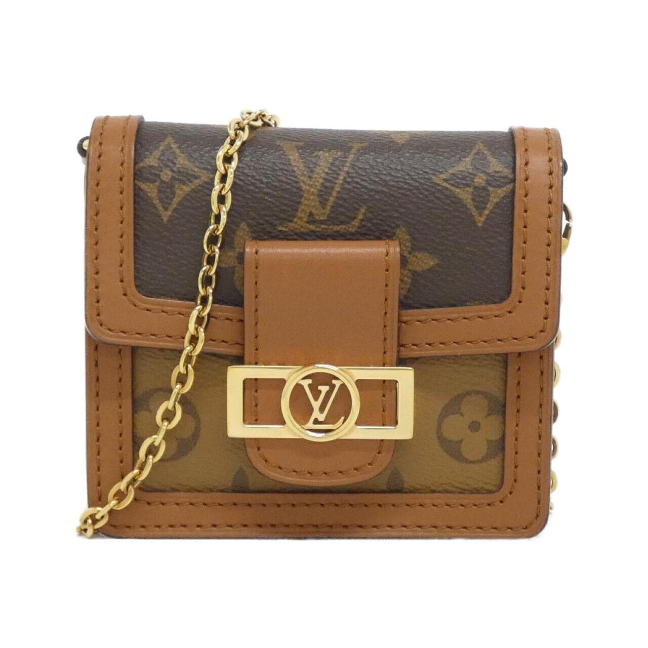 LOUIS VUITTON Dauphine M68621 Belt Bag Monogram