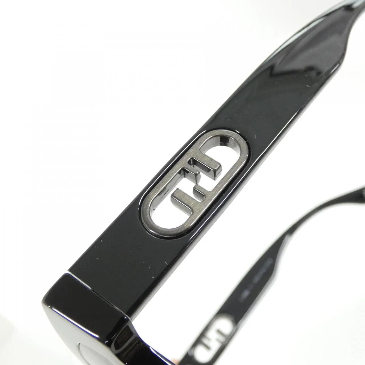 FENDI FE40107F Sunglasses New - Thumbnail 4